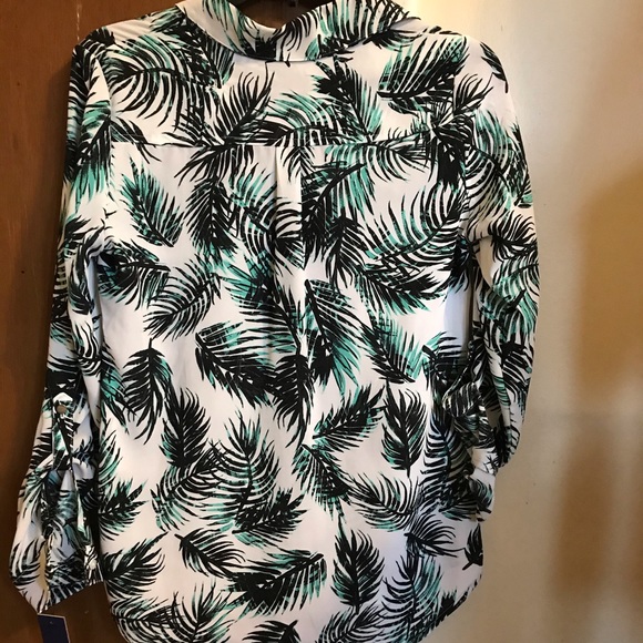 🔴LAST CHANCE 🔴 Apt 9 XS collared convertible top - Picture 2 of 8